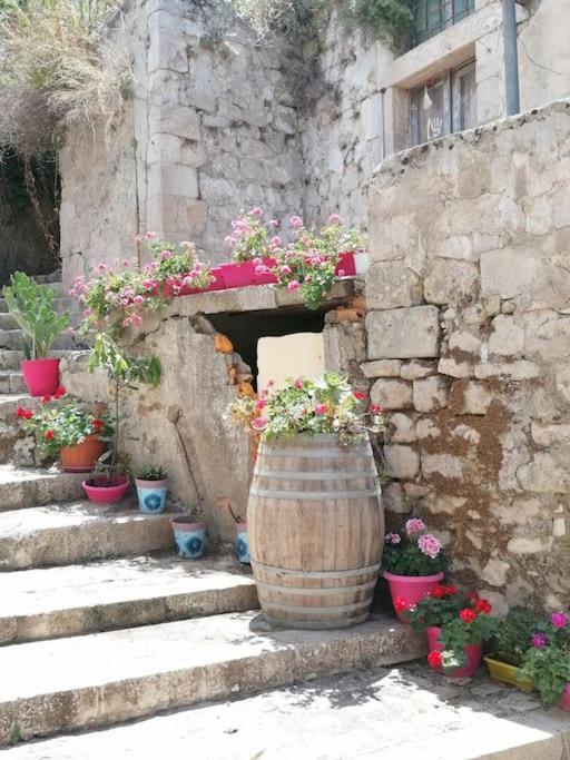 Casina Olympya Scicli Exterior foto